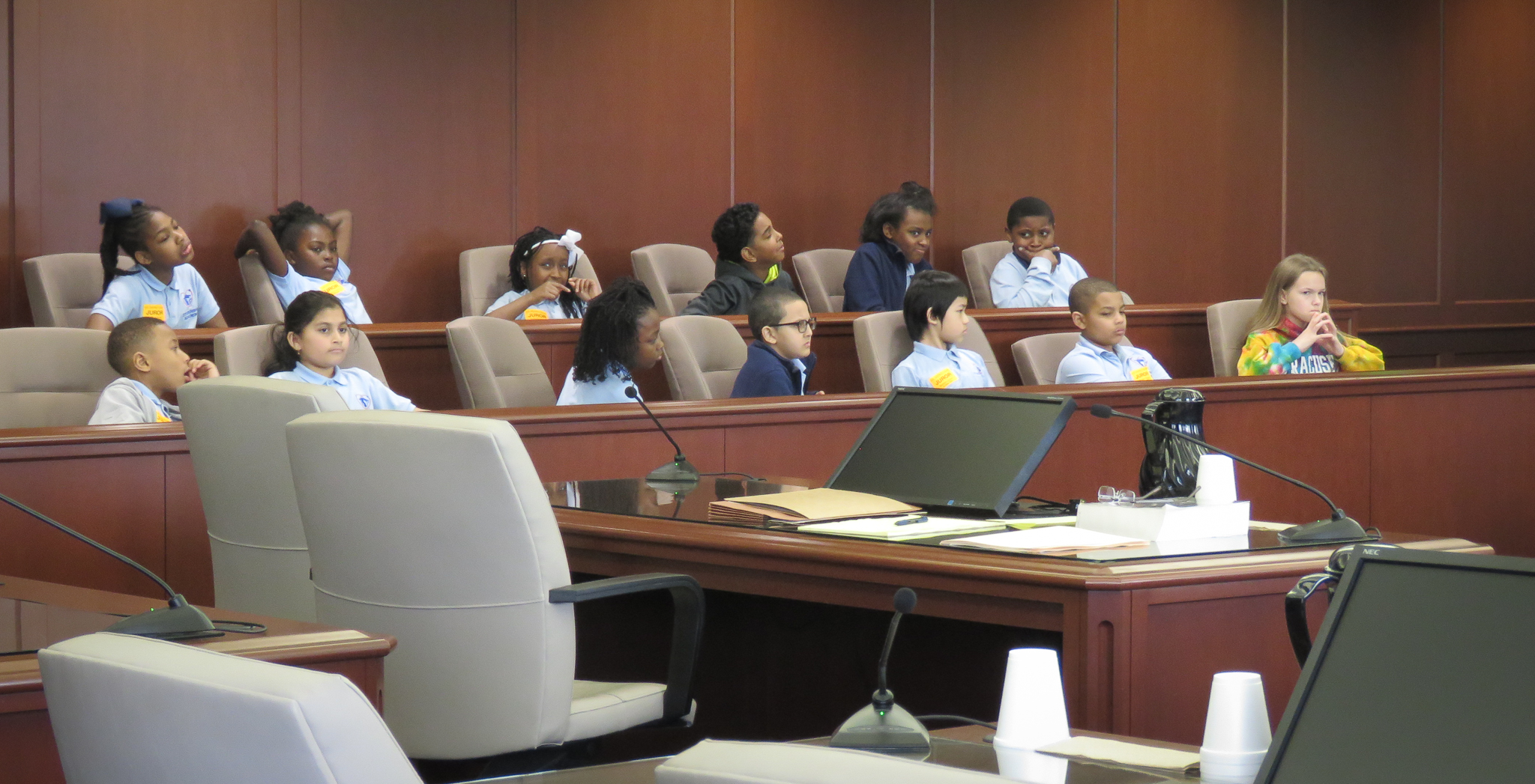 SASCCS Atoms mock trial of the Three Little Pigs during field trip to the U.S. District Courthouse